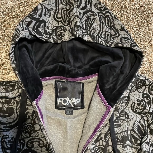 Womans jacket - Picture 2 of 5